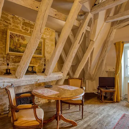 2 Pieces, Centre Historique, 